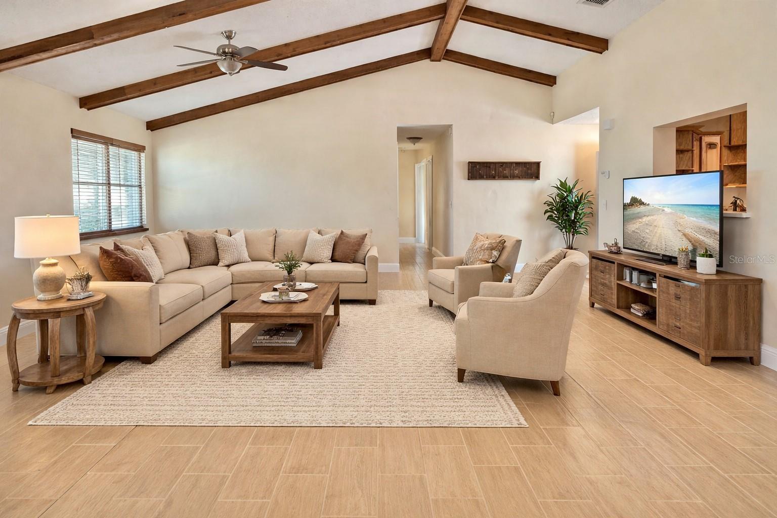 Image 6 of 60 For 7508 Glenmoor Lane