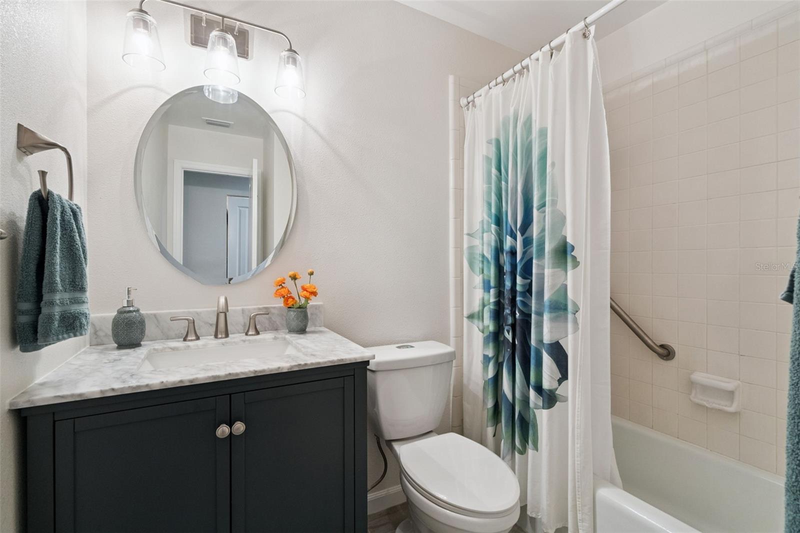 Image 25 of 35 For 5307 Hansel Avenue D8