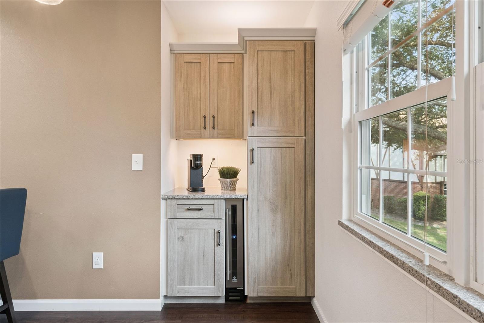 Image 9 of 35 For 5307 Hansel Avenue D8