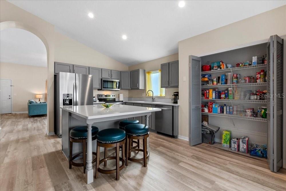 Image 13 of 33 For 1654 Canton Lane