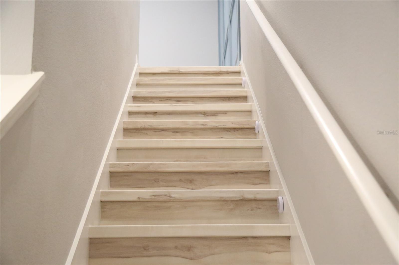 Image 11 of 28 For 229 Rustic Loop