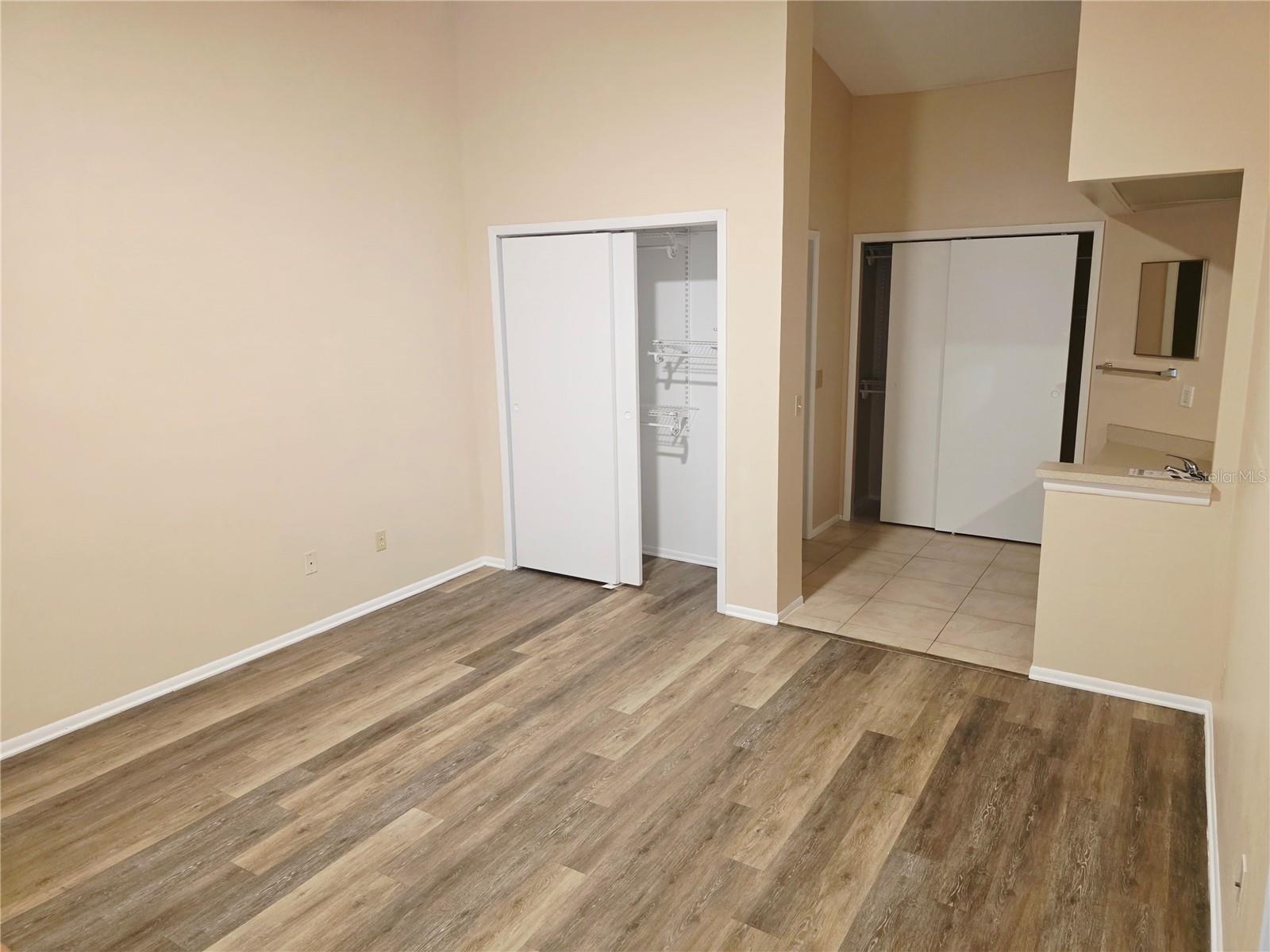 Image 19 of 35 For 7543 Sugar Bend Drive 7543