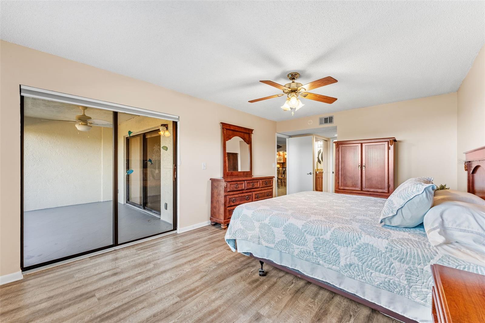 Image 8 of 55 For 3165 Atlantic Avenue A107