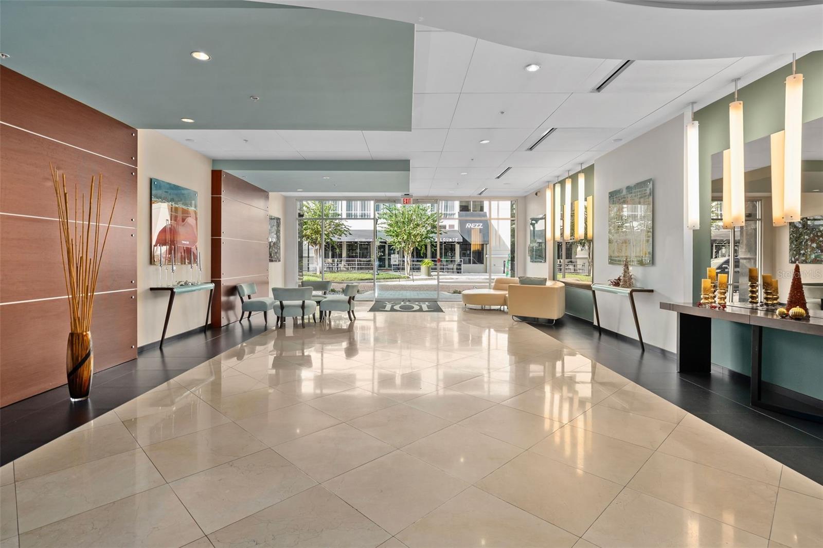 Image 2 of 53 For 101 Eola Drive 1208