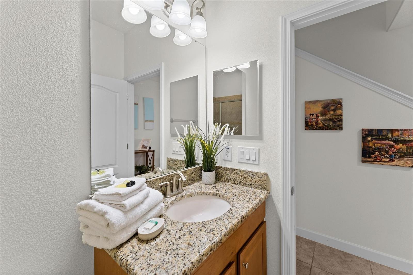 Image 20 of 45 For 8859 Candy Palm Road