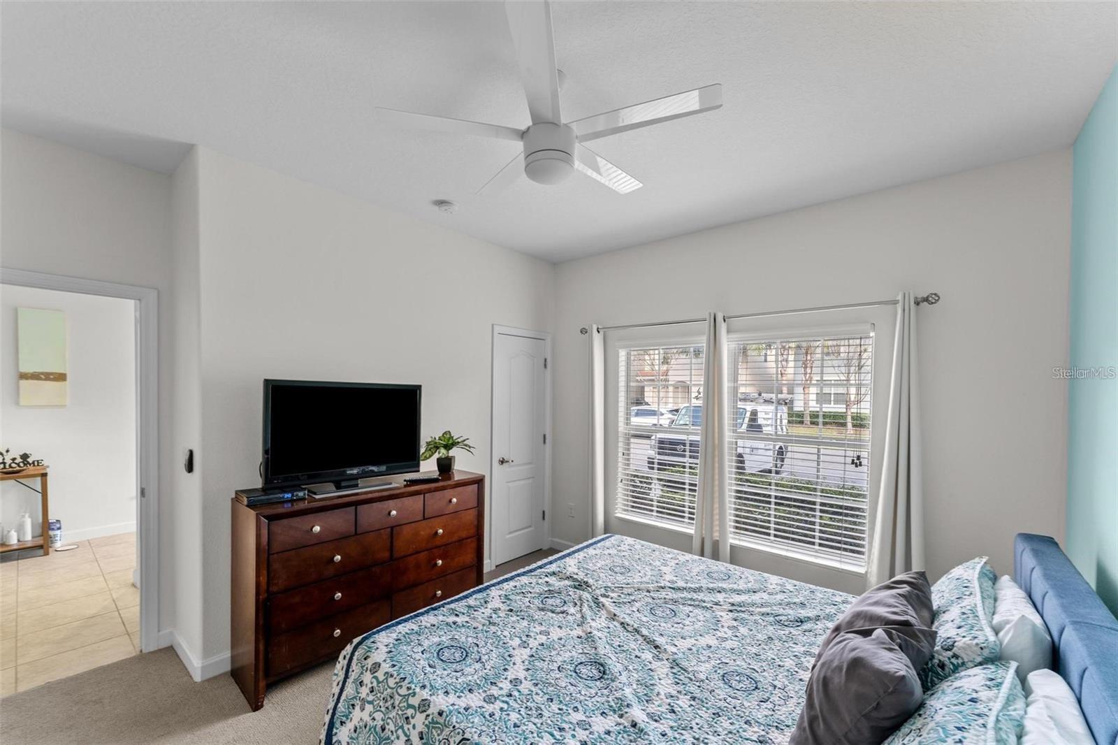 Image 24 of 45 For 8859 Candy Palm Road