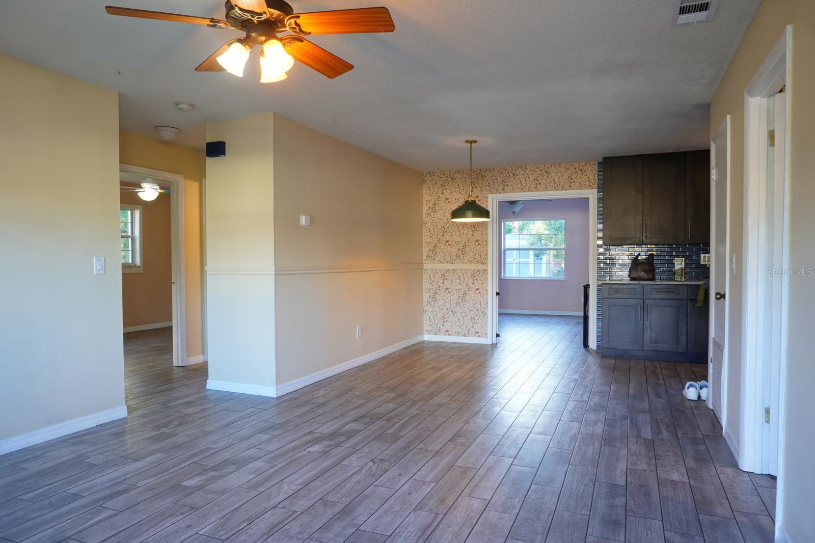 Image 16 of 55 For 668 Georgia Avenue