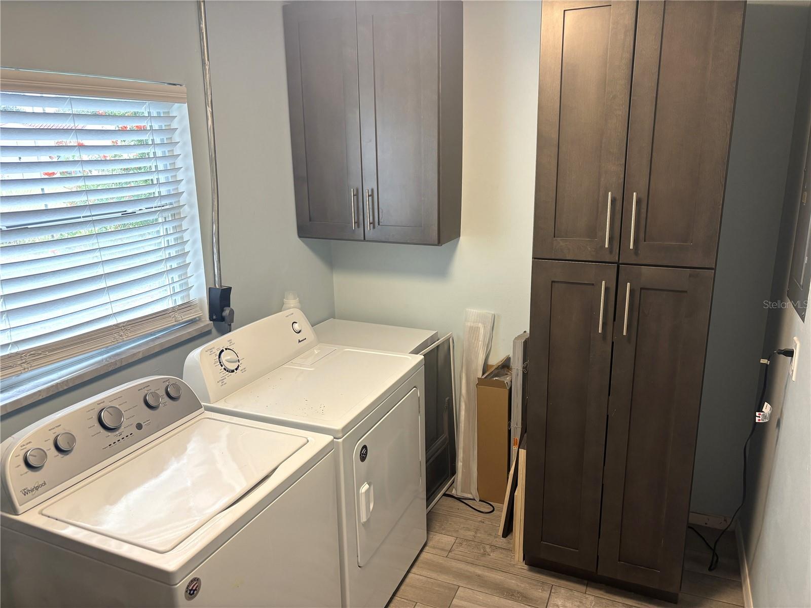 Image 20 of 55 For 668 Georgia Avenue