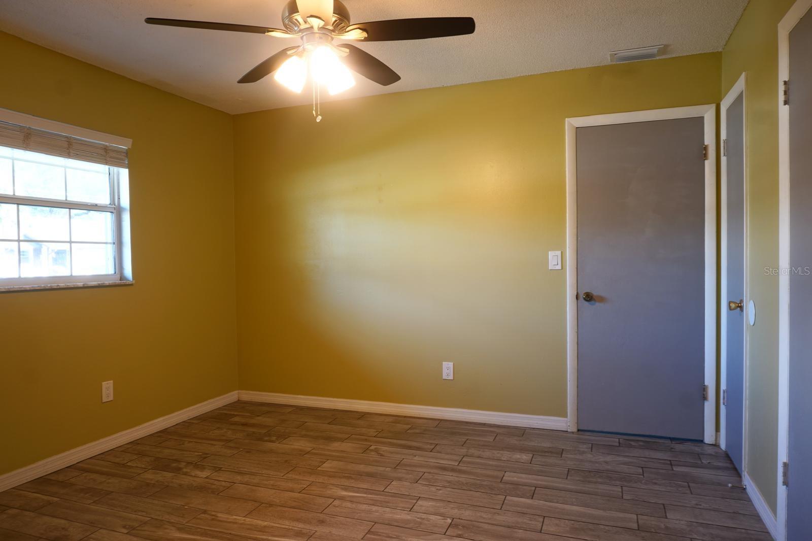 Image 25 of 55 For 668 Georgia Avenue