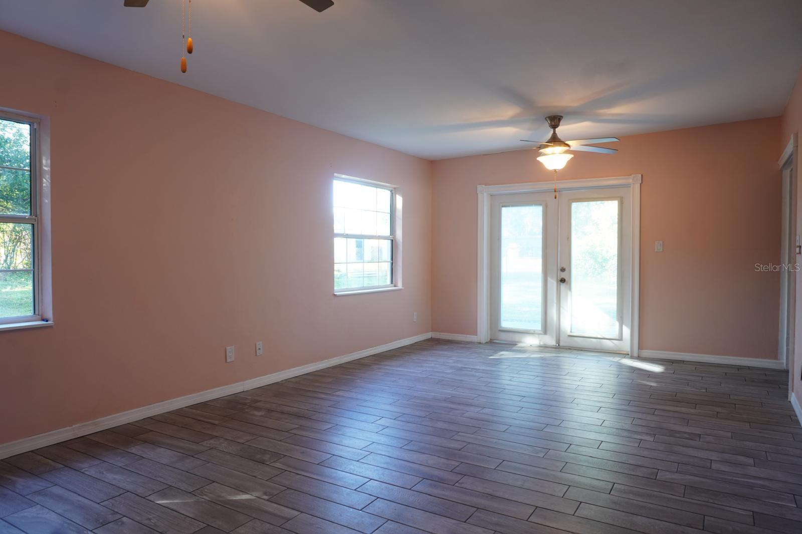 Image 40 of 55 For 668 Georgia Avenue