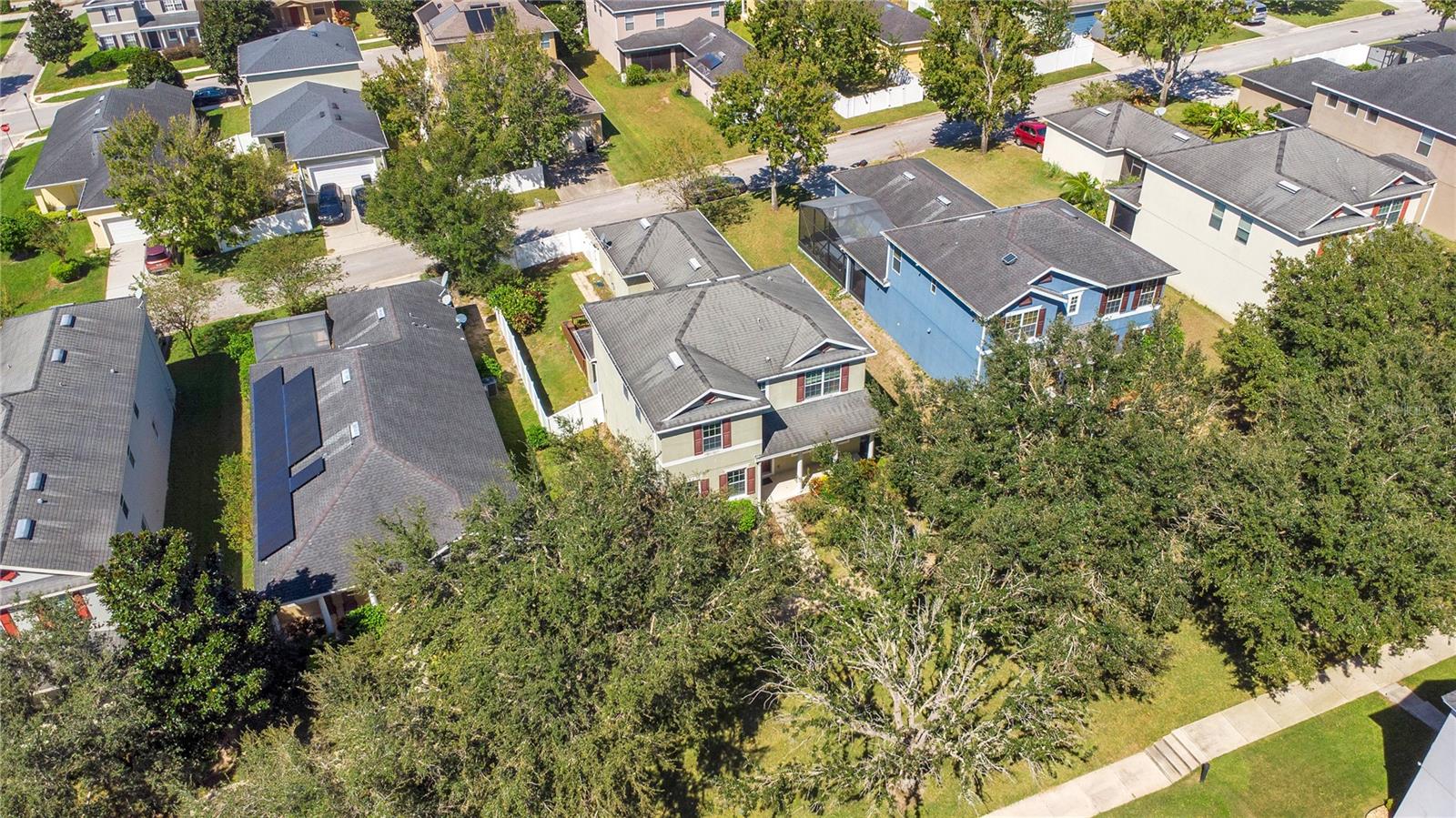 Image 33 of 38 For 2053 Nobscot Place