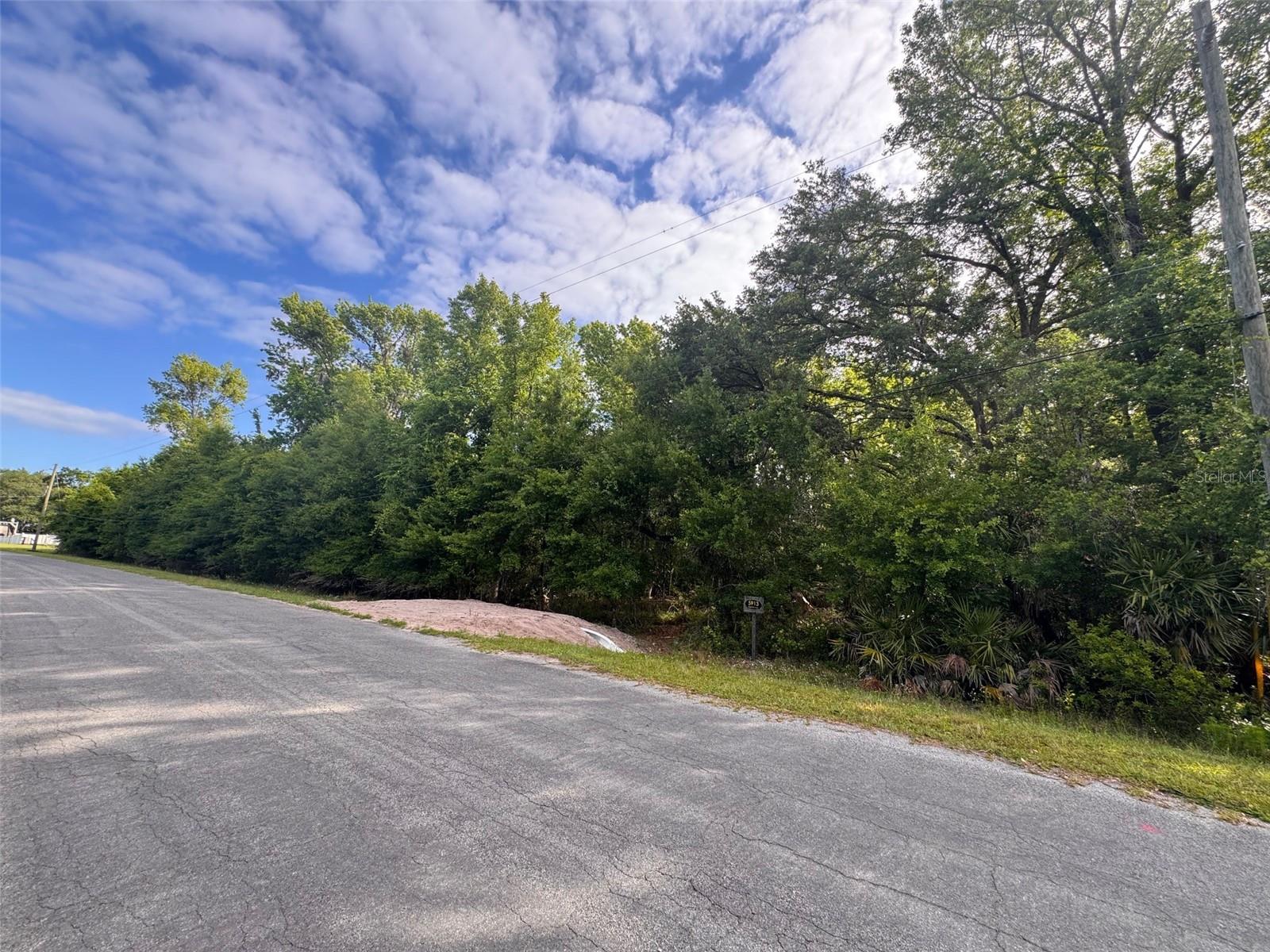 Image 4 of 22 For 5913 Edgerton Avenue