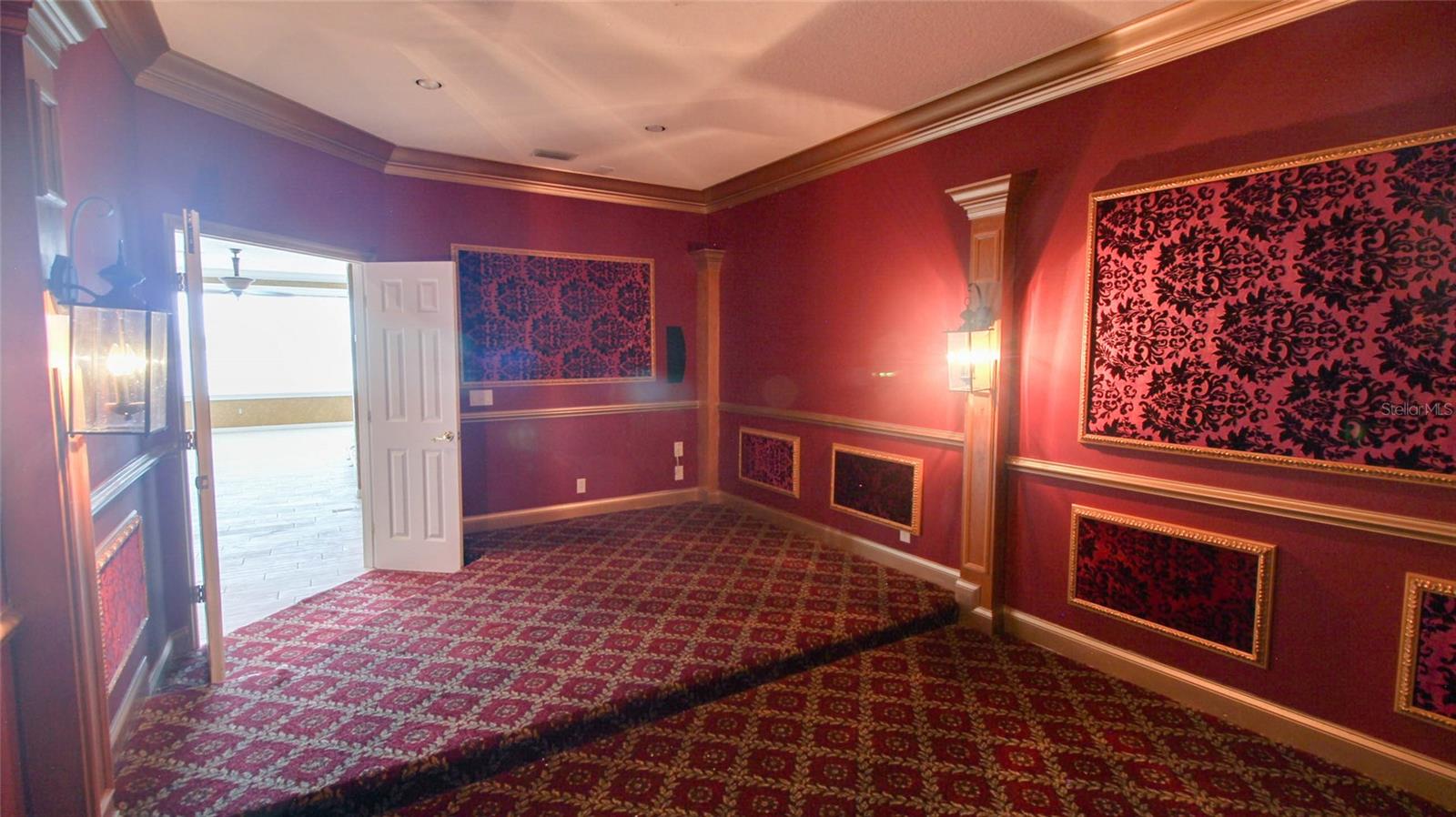 Image 23 of 41 For 8507 Marino Boulevard