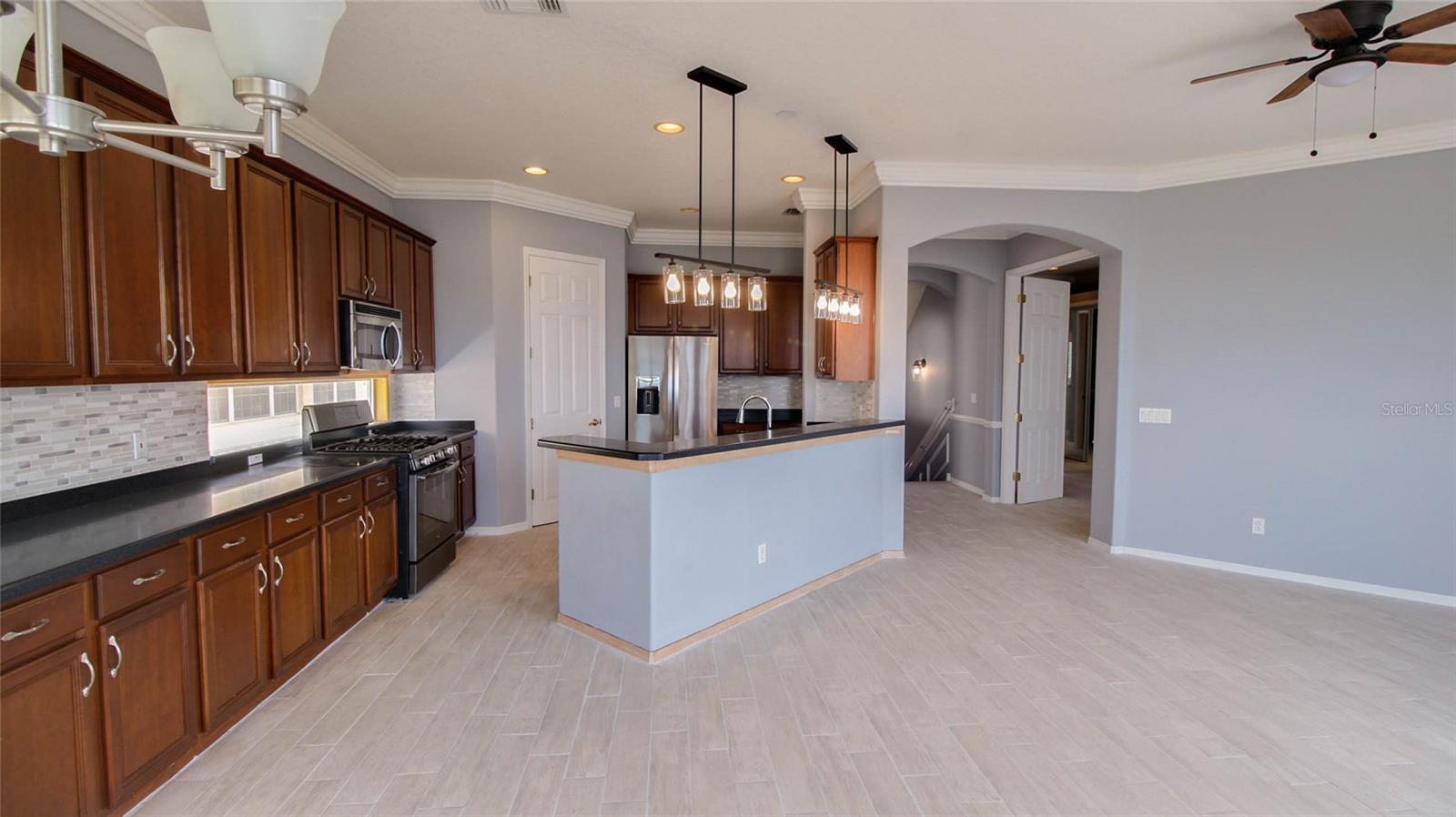 Image 9 of 41 For 8507 Marino Boulevard