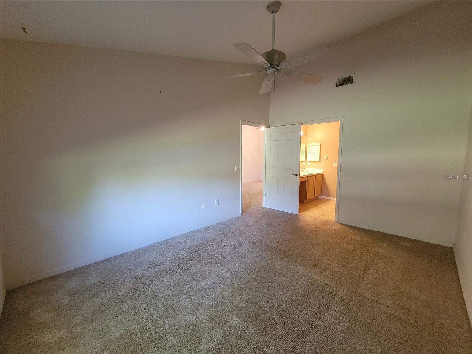 Image 18 of 65 For 432 Baytree Blvd