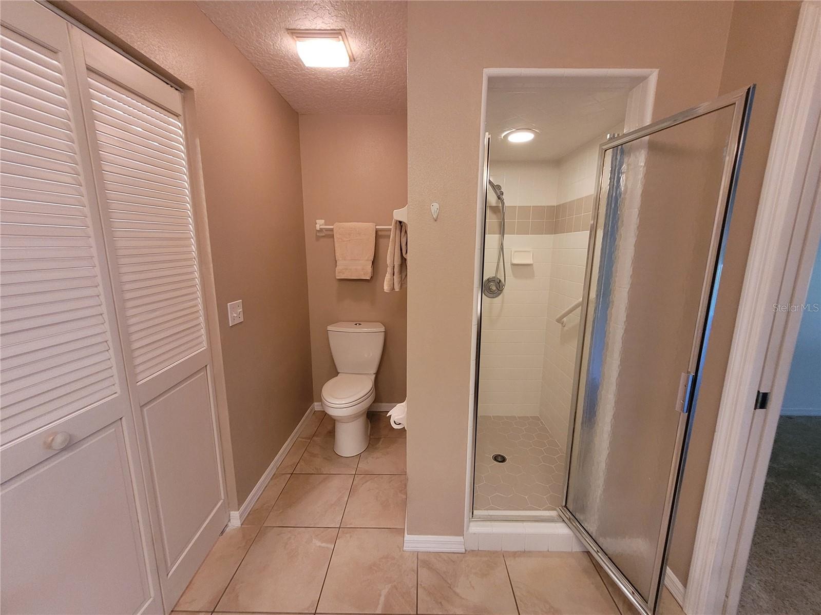 Image 21 of 65 For 432 Baytree Blvd
