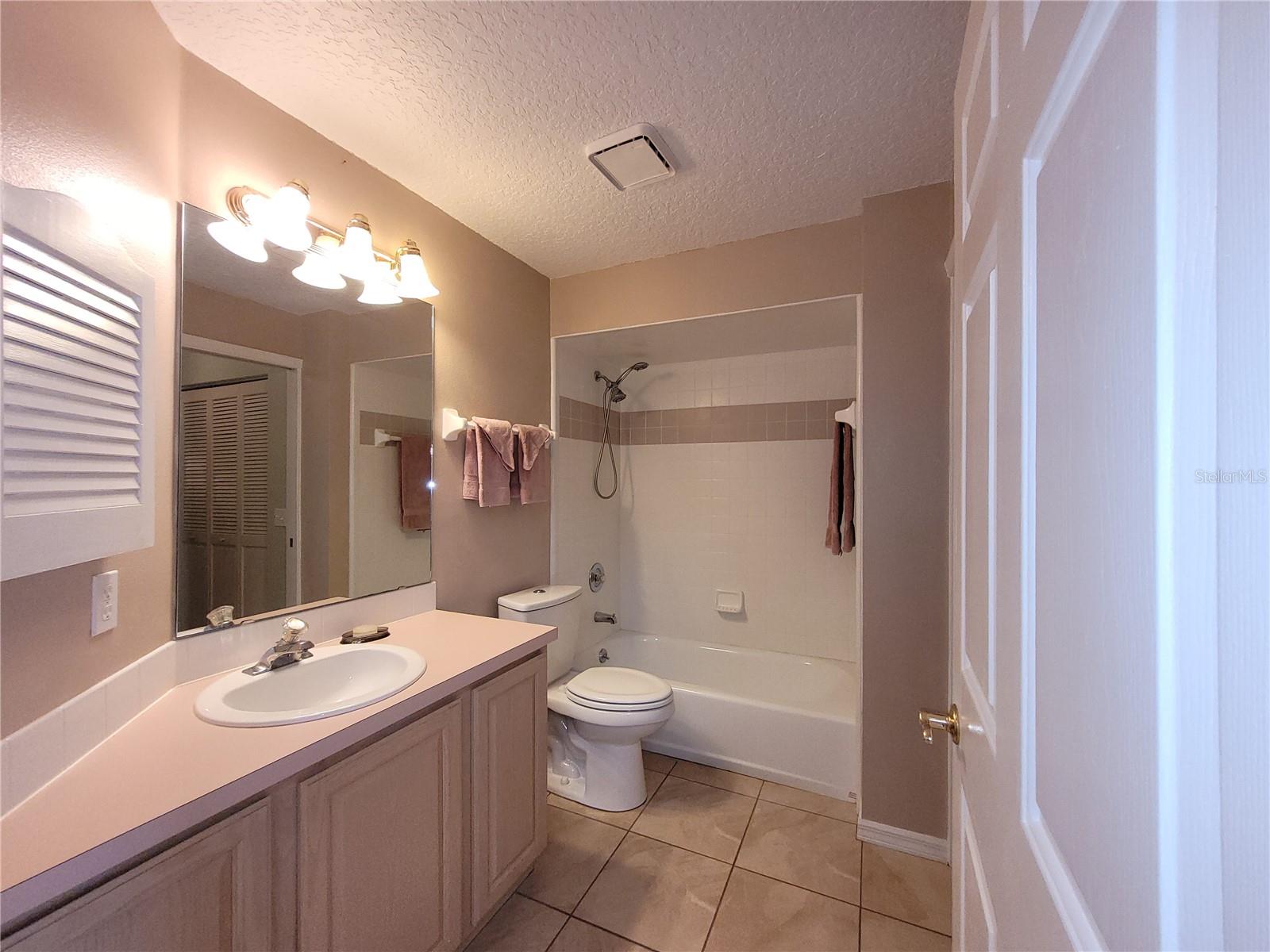 Image 28 of 65 For 432 Baytree Blvd
