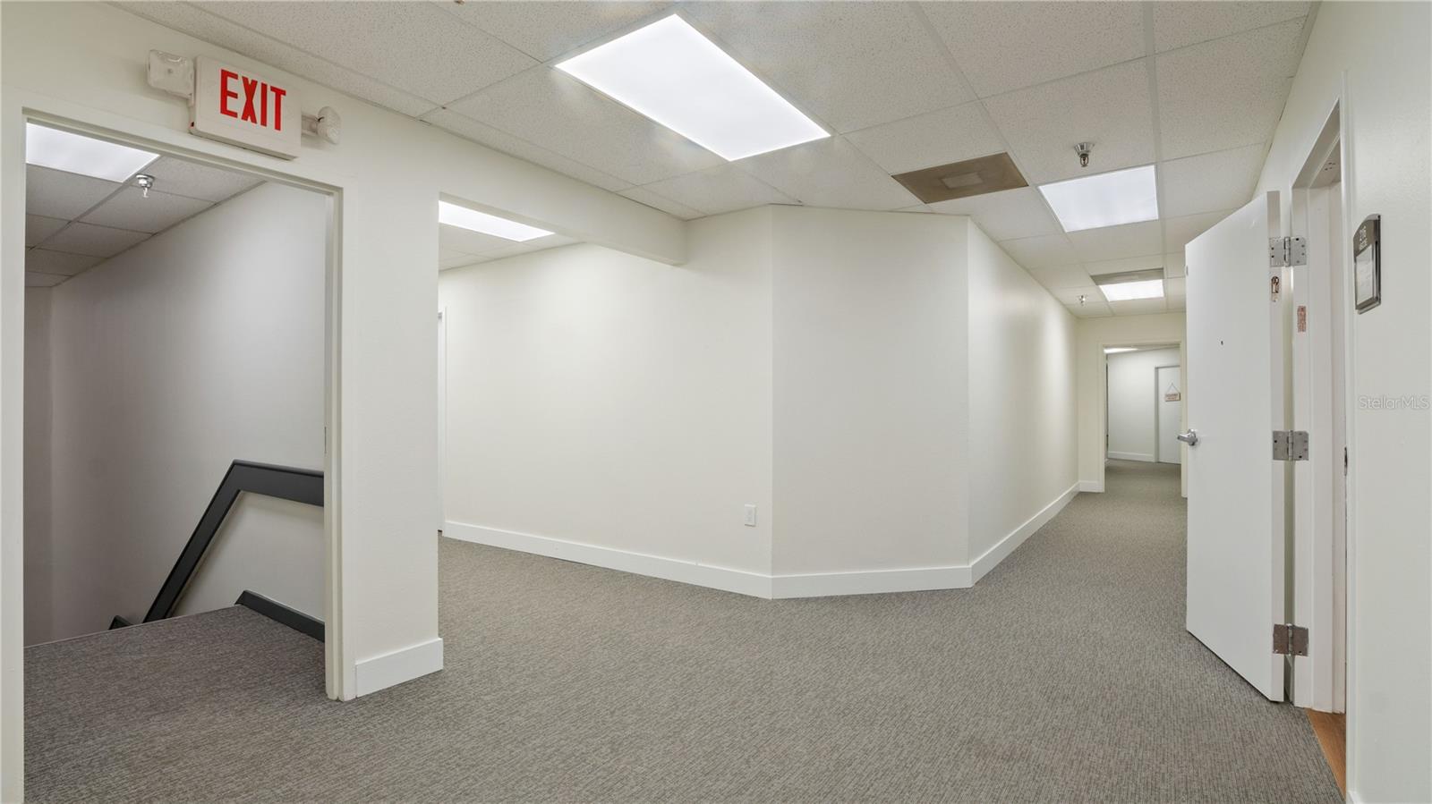 Image 8 of 25 For 5449 Semoran Boulevard 220