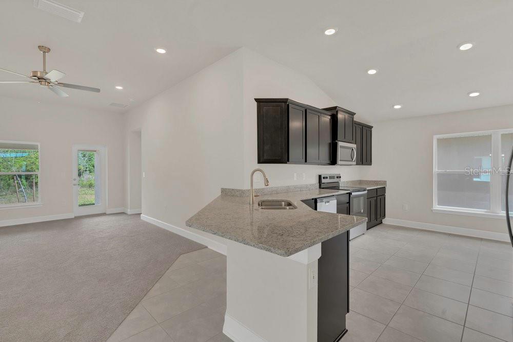 Image 3 of 27 For 4480 Sagefield