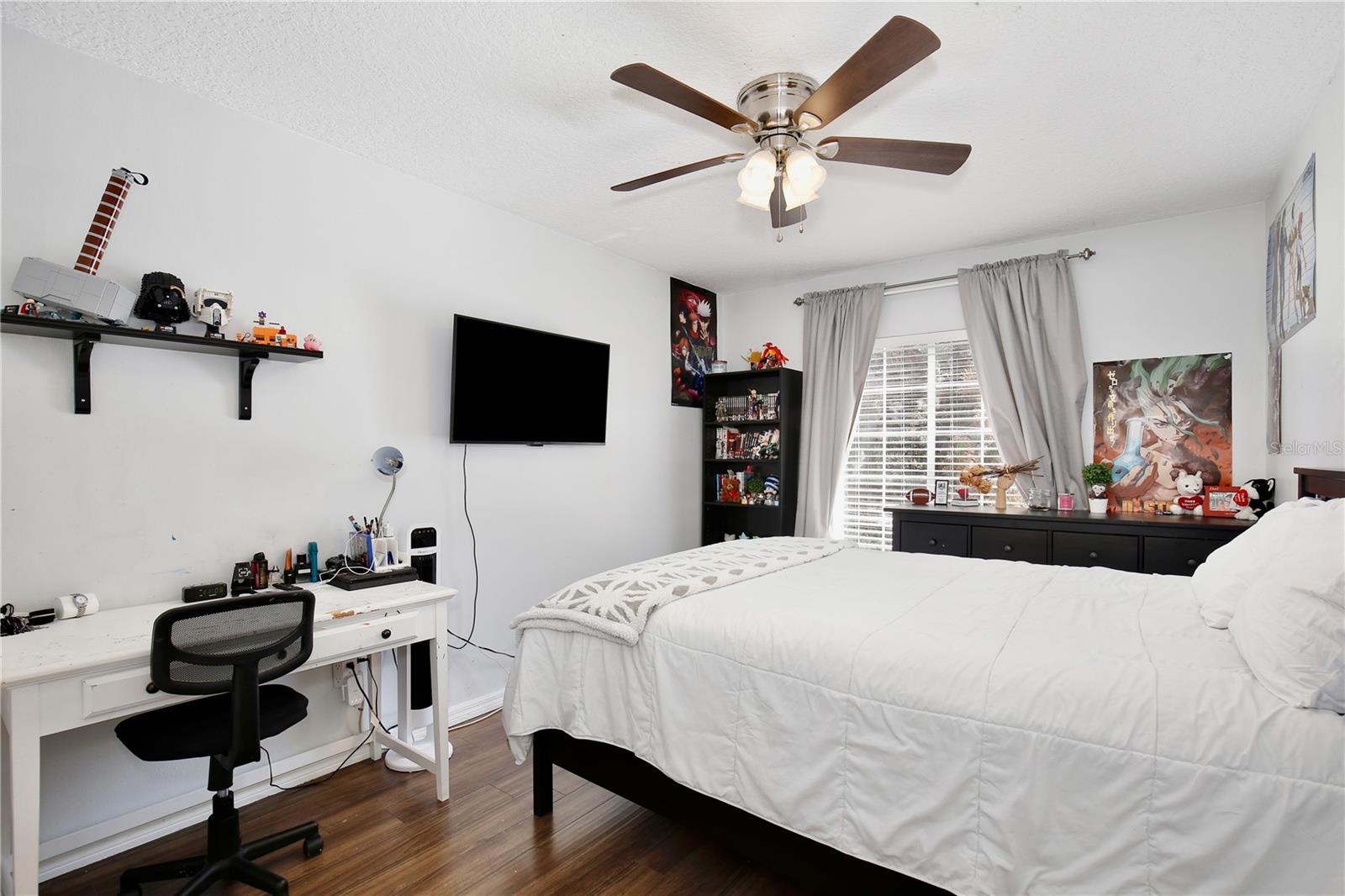 Image 23 of 37 For 2115 Heathwood Circle