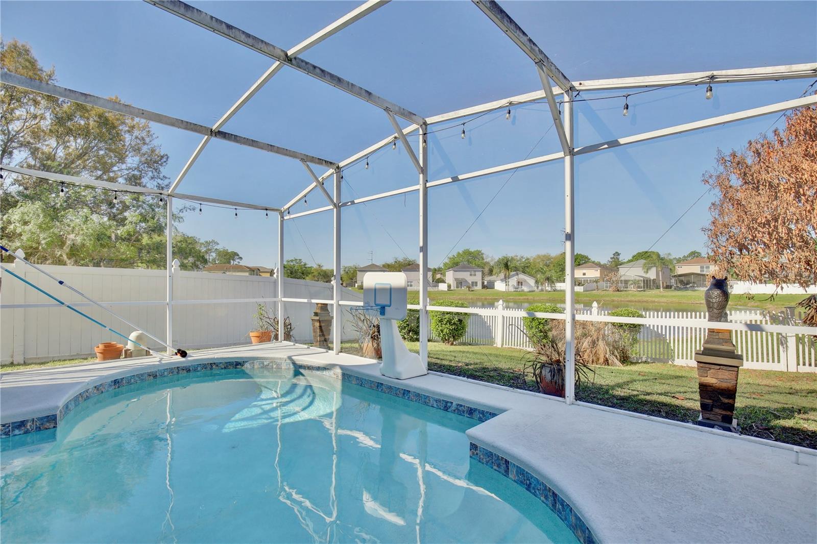 Image 29 of 37 For 2115 Heathwood Circle