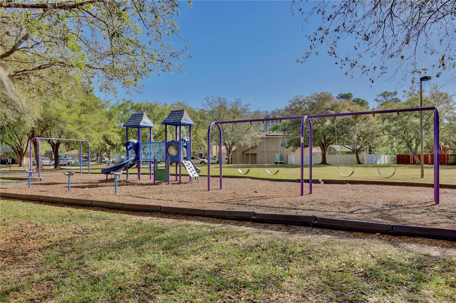 Image 37 of 37 For 2115 Heathwood Circle