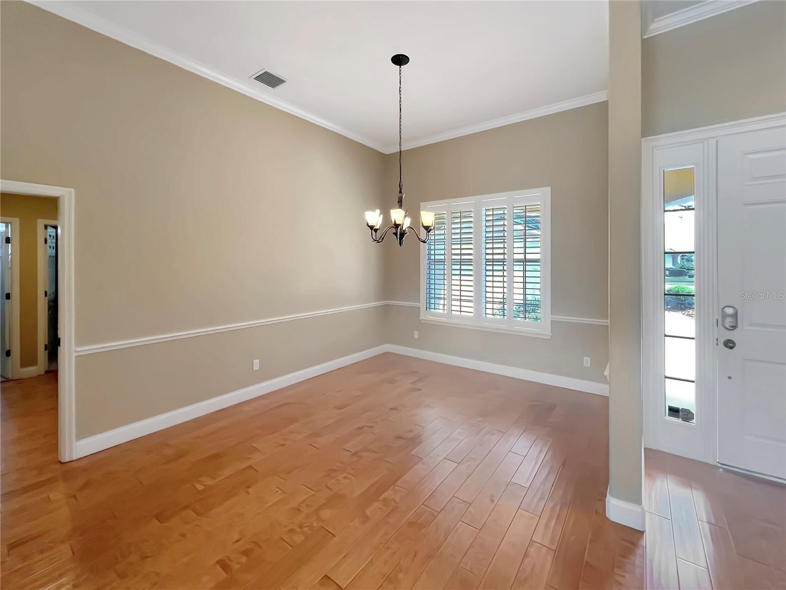 Image 13 of 58 For 8537 Redleaf Lane