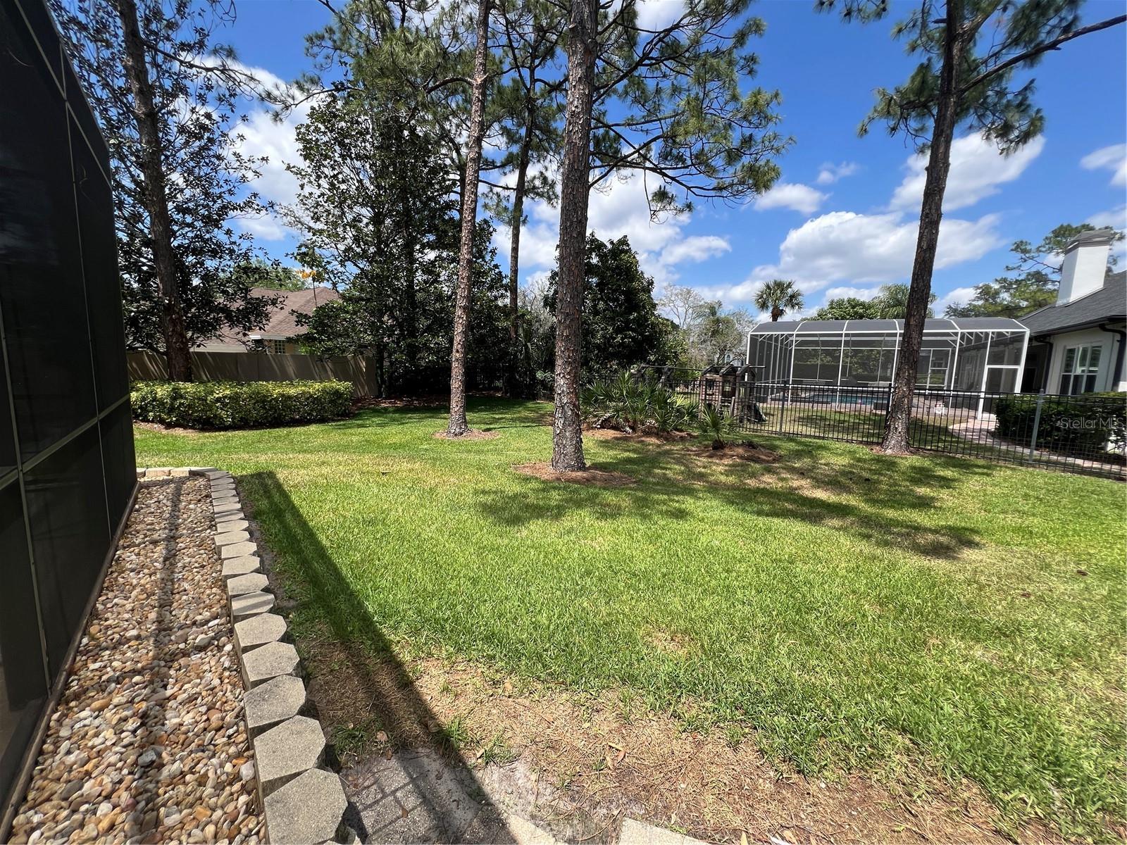 Image 44 of 58 For 8537 Redleaf Lane