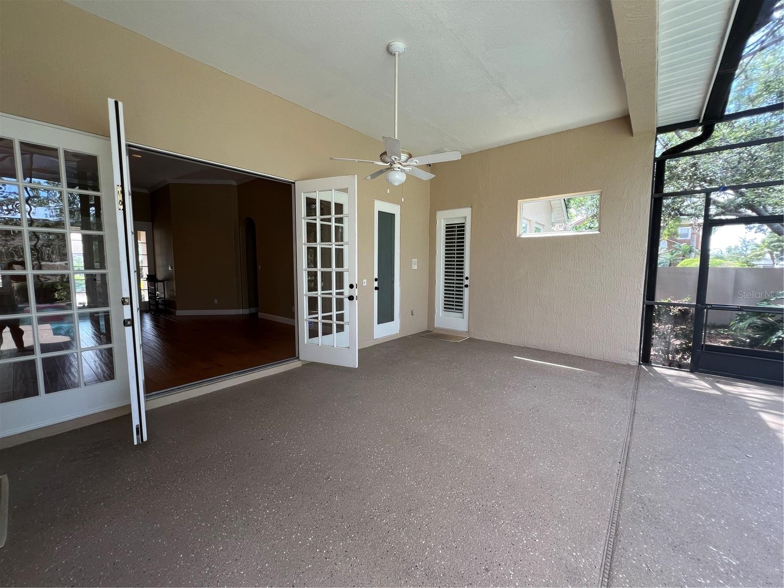 Image 49 of 58 For 8537 Redleaf Lane