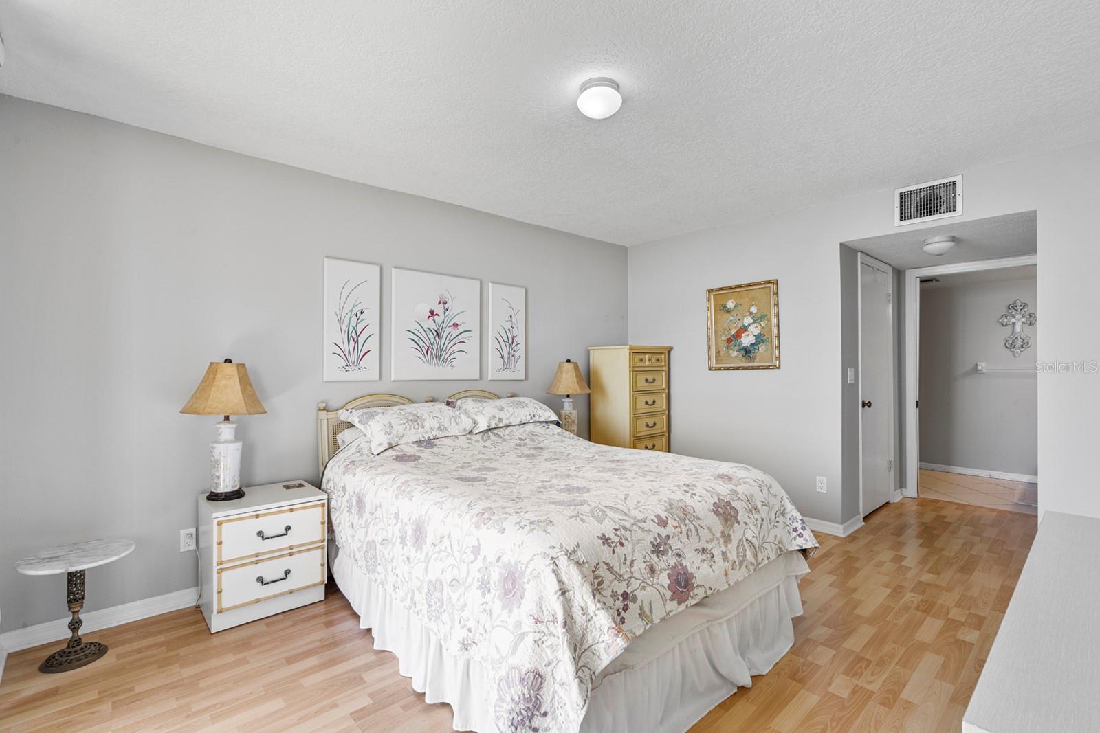 Image 16 of 34 For 1890 Atlantic Avenue A404