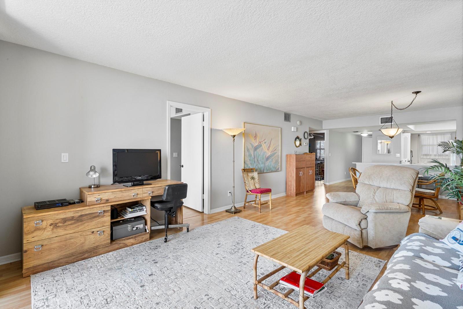 Image 5 of 34 For 1890 Atlantic Avenue A404