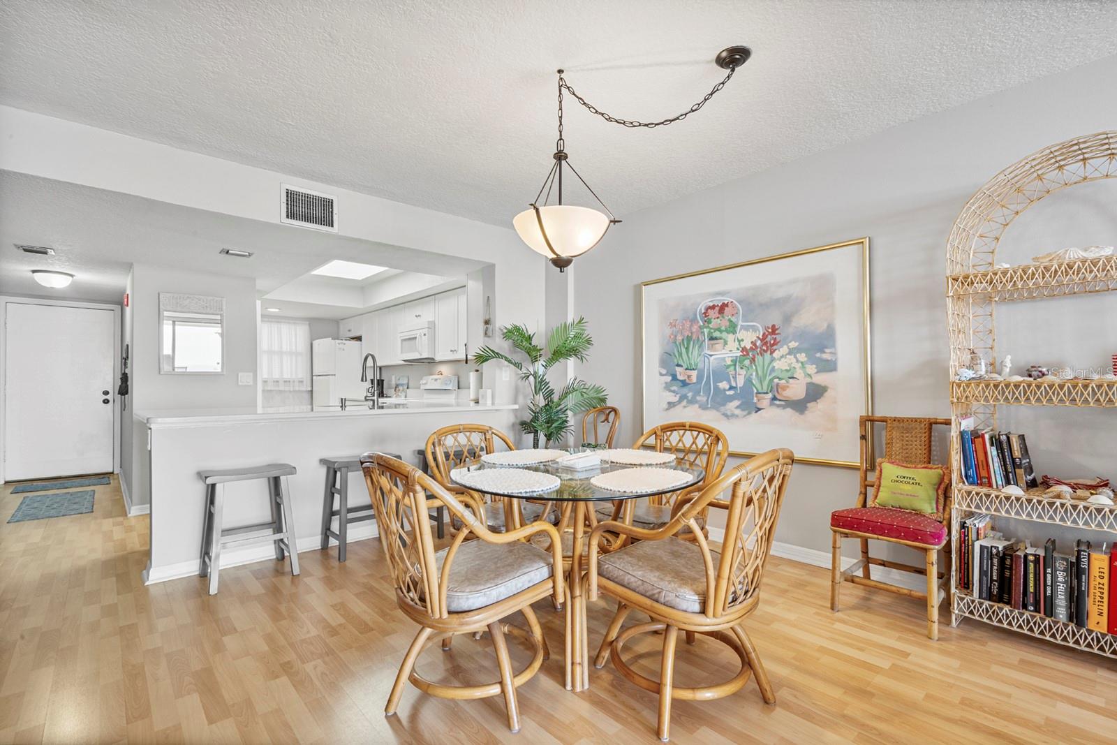 Image 9 of 34 For 1890 Atlantic Avenue A404