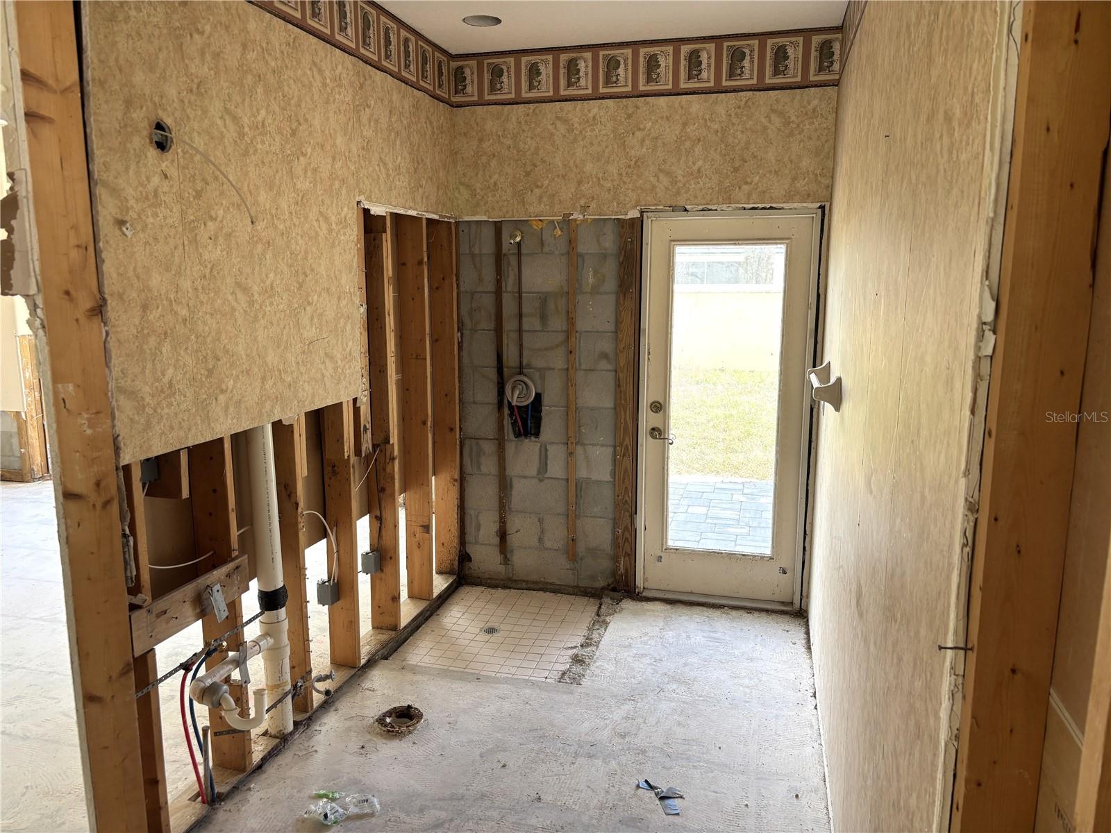 Image 14 of 60 For 2457 Baesel View Drive