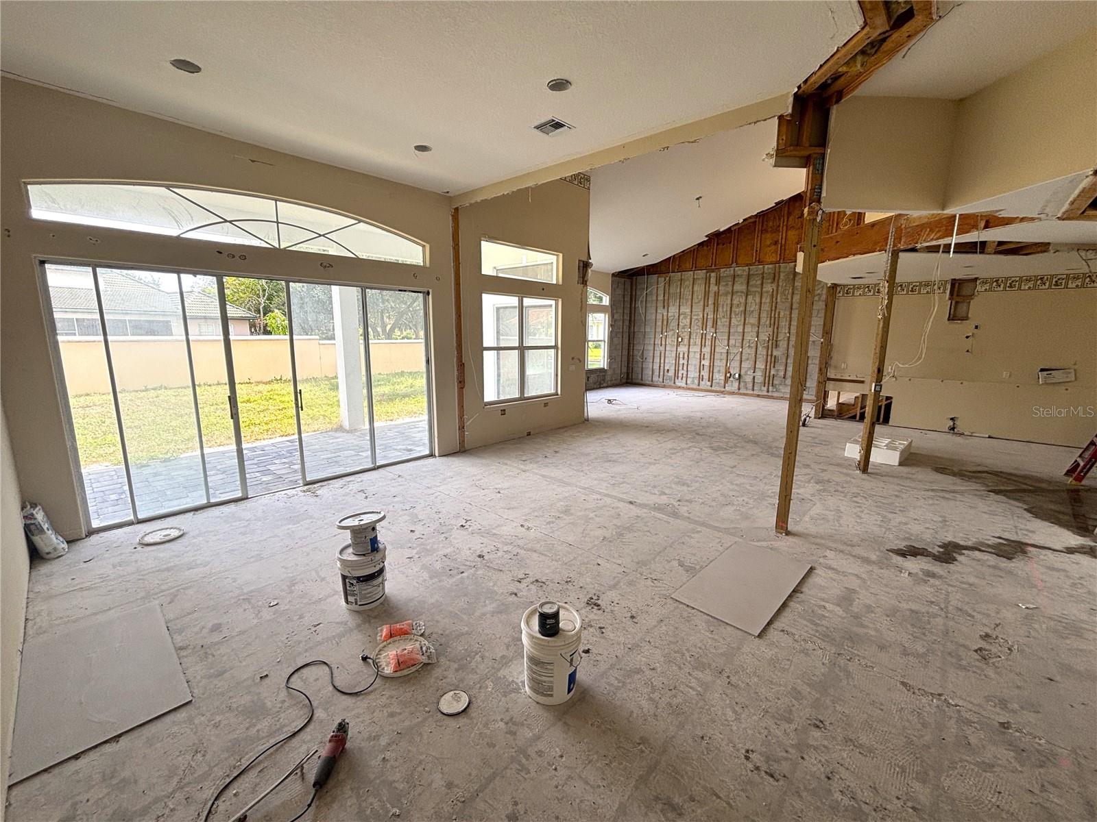 Image 19 of 60 For 2457 Baesel View Drive