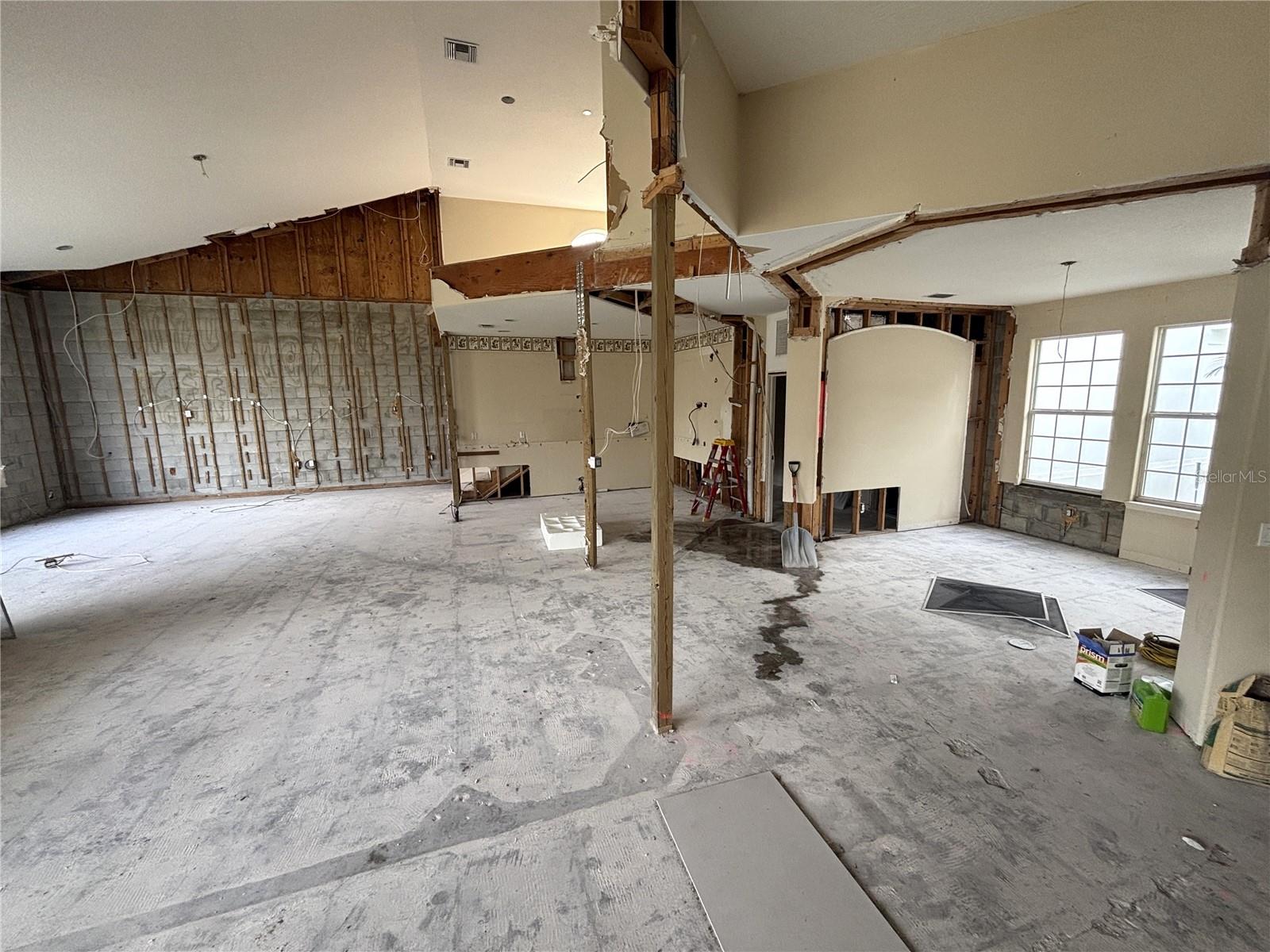 Image 20 of 60 For 2457 Baesel View Drive