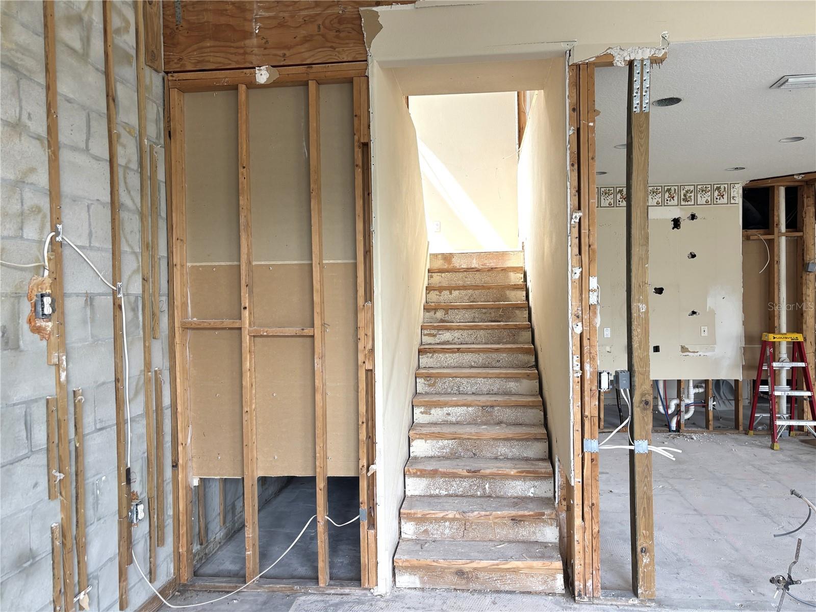 Image 37 of 60 For 2457 Baesel View Drive