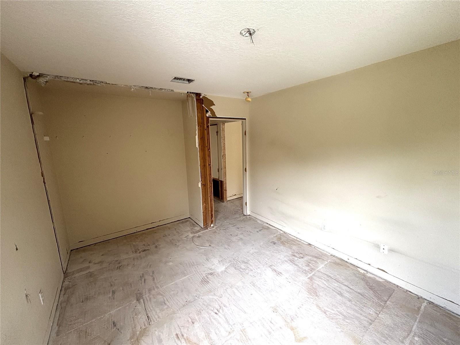 Image 47 of 60 For 2457 Baesel View Drive