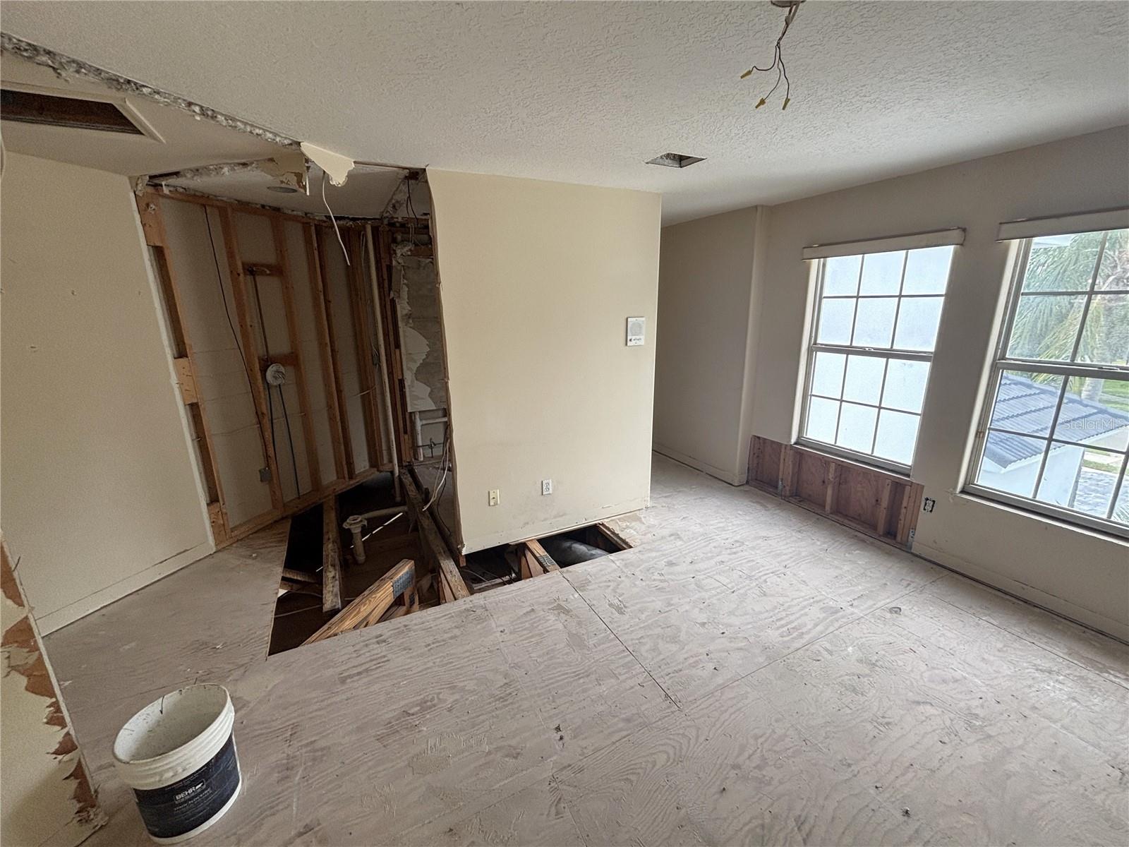 Image 50 of 60 For 2457 Baesel View Drive