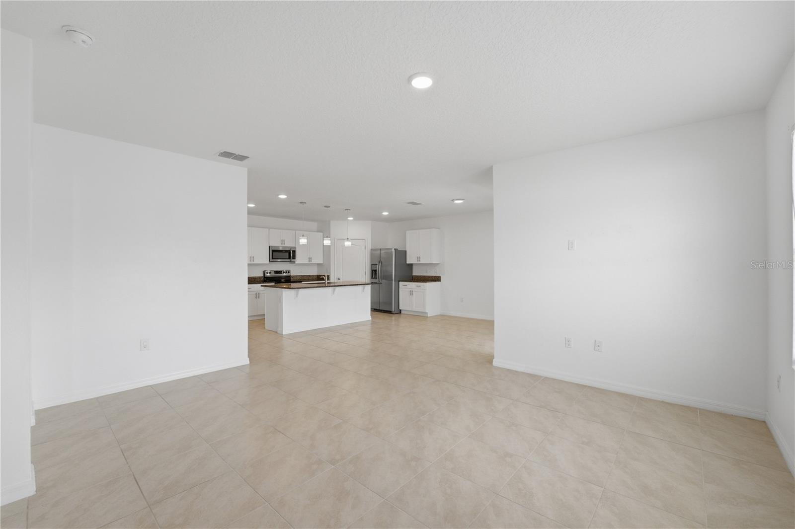 Image 27 of 42 For 1823 Bluepoint Street