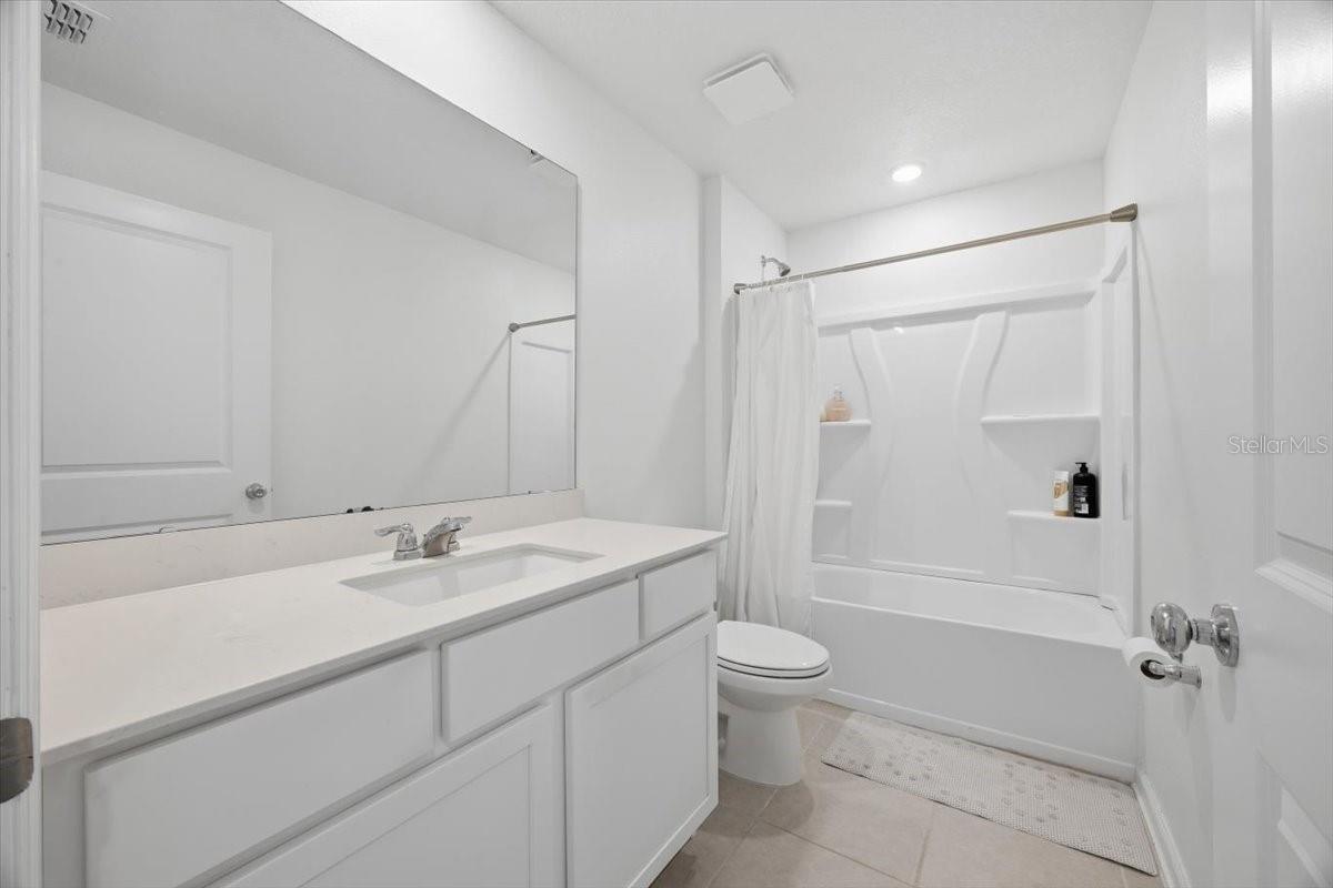 Image 18 of 33 For 2350 Mckinley Drive