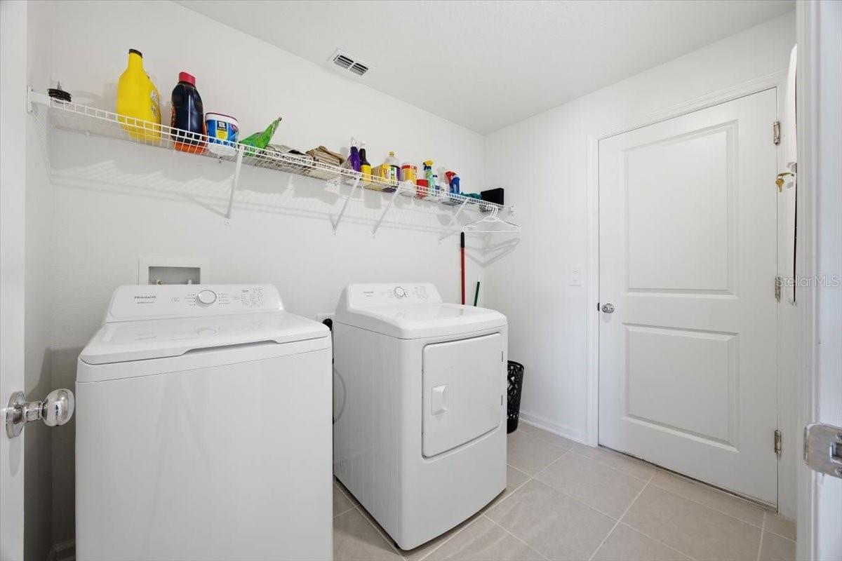 Image 23 of 33 For 2350 Mckinley Drive