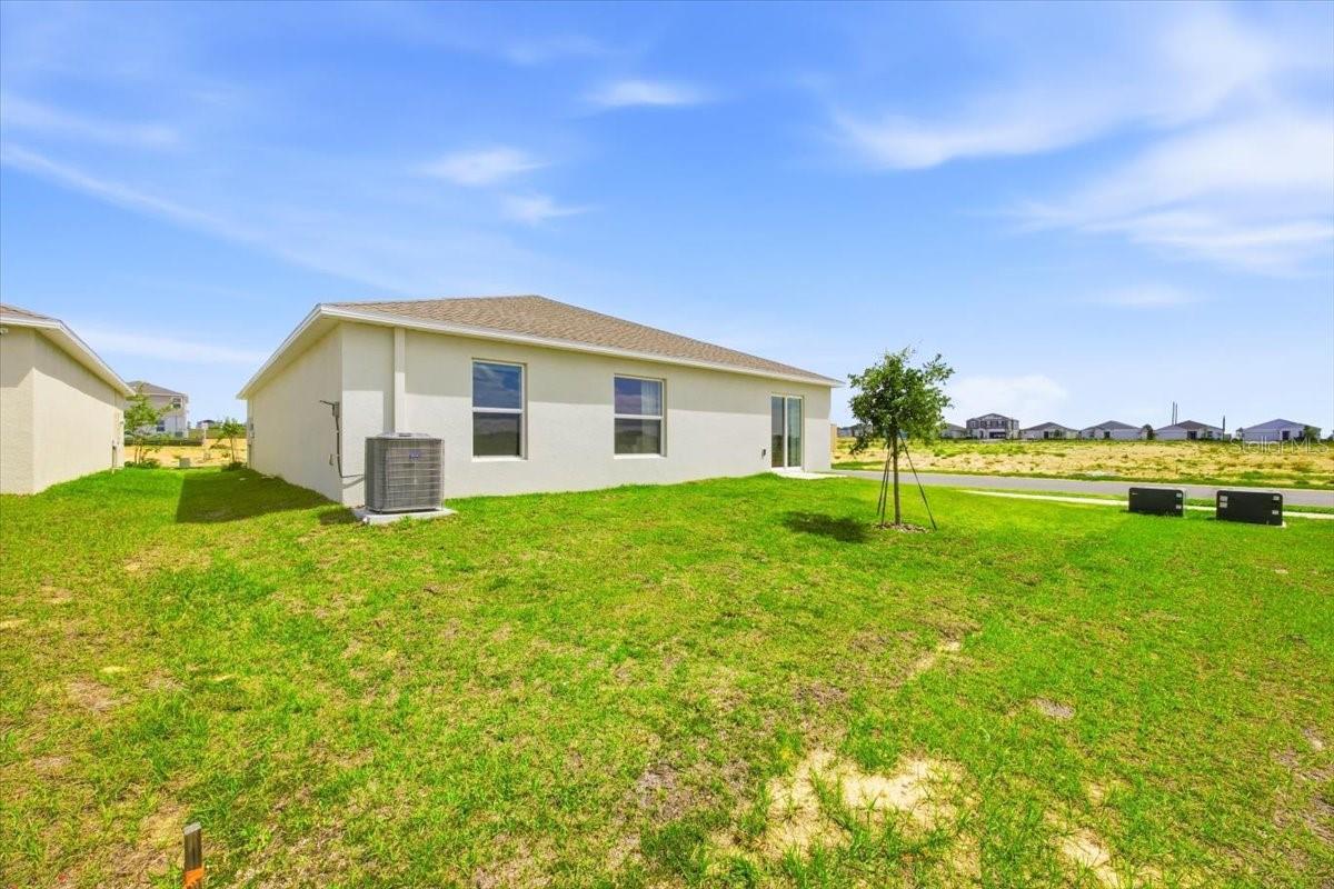 Image 26 of 33 For 2350 Mckinley Drive