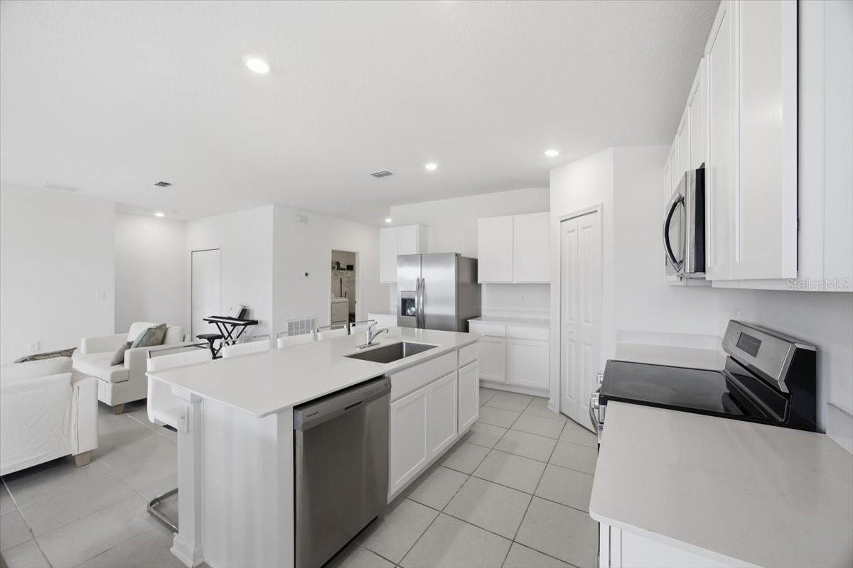 Image 5 of 33 For 2350 Mckinley Drive