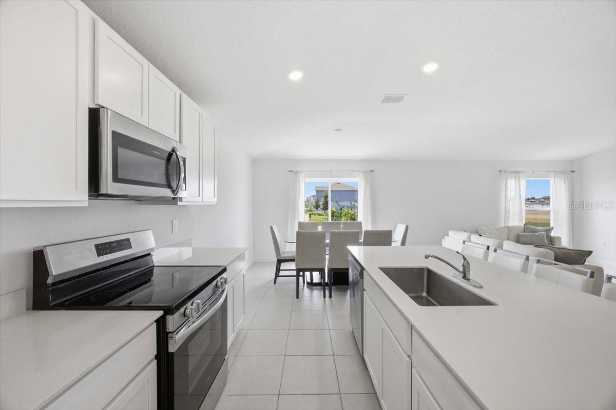 Image 6 of 33 For 2350 Mckinley Drive