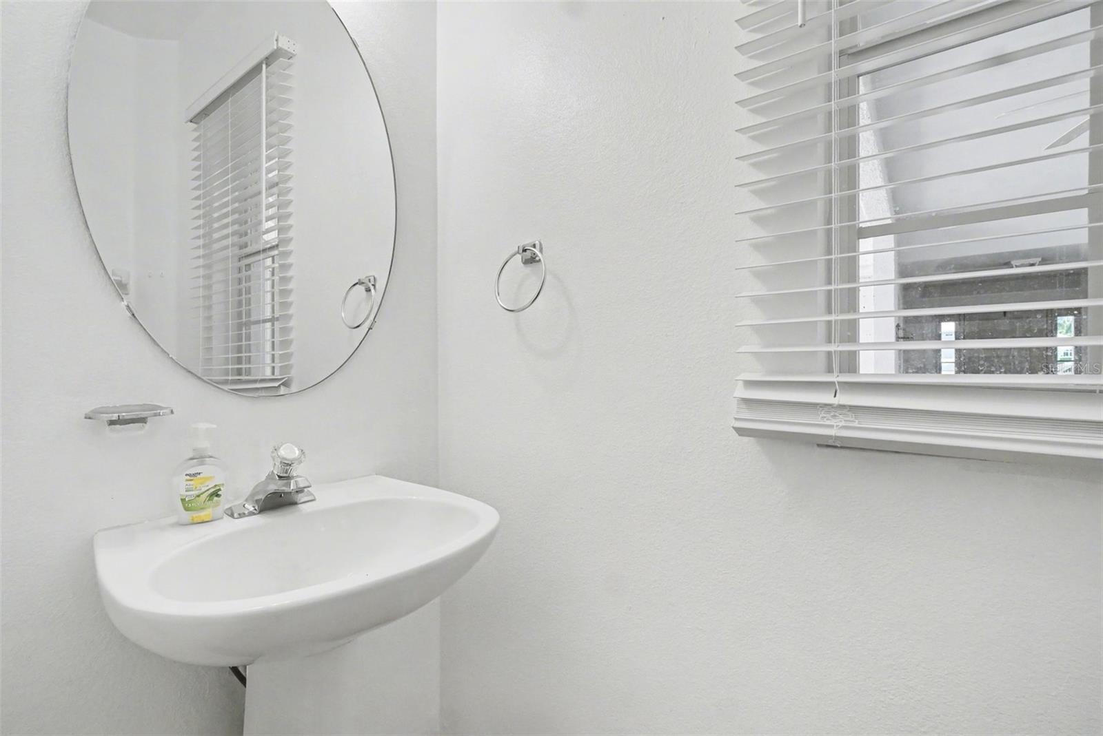 Image 24 of 32 For 4326 Hammersmith Drive