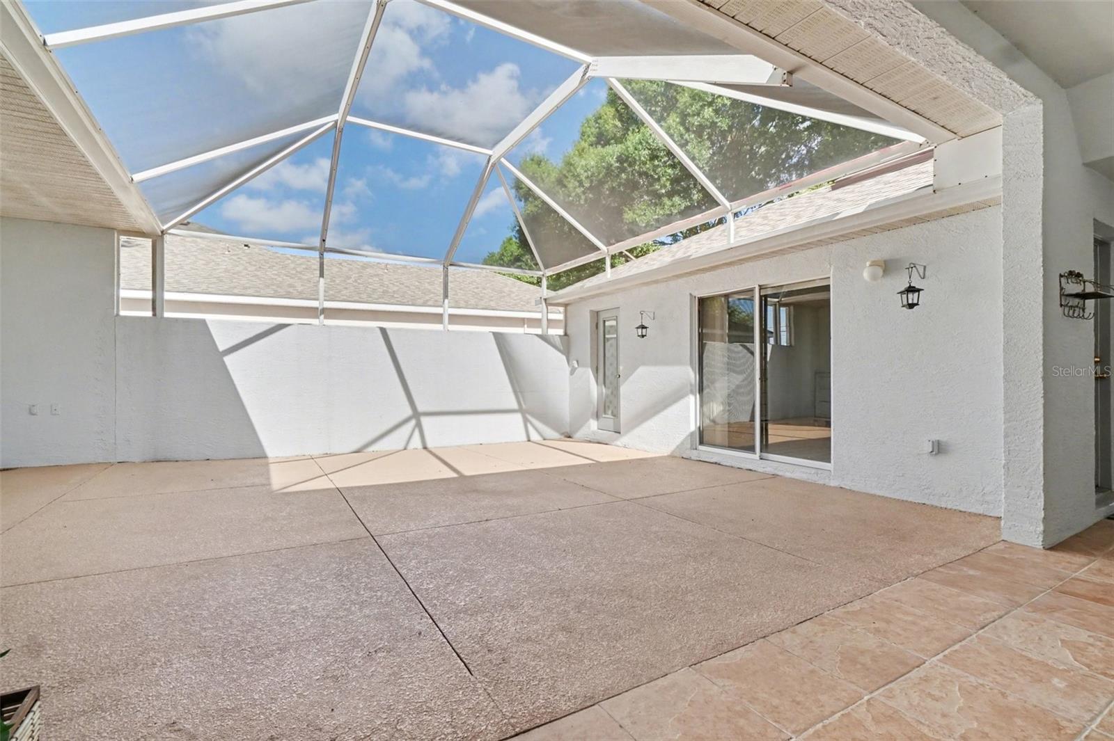 Image 27 of 32 For 4326 Hammersmith Drive