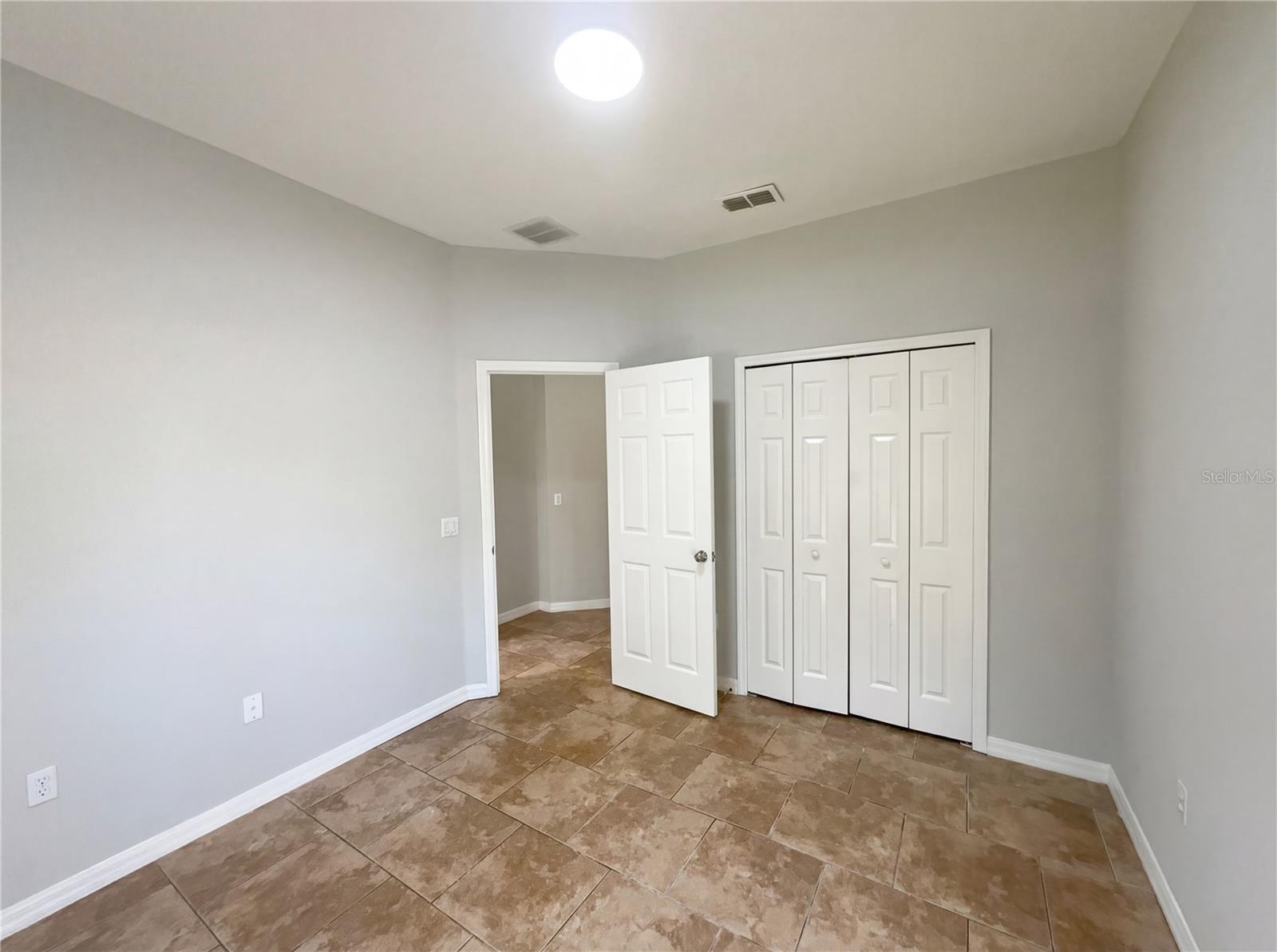 Image 19 of 37 For 3629 Northwoods Drive