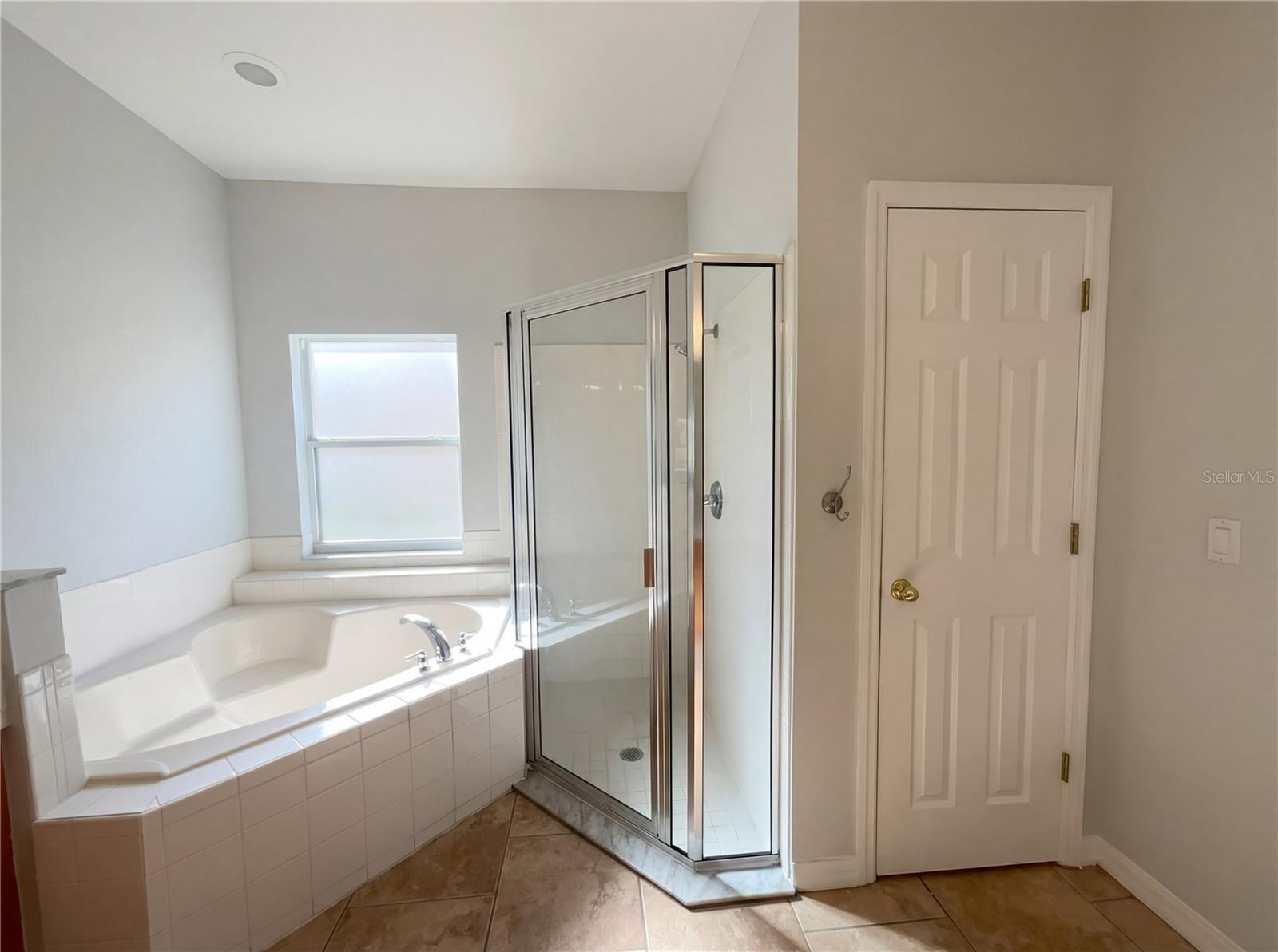 Image 30 of 37 For 3629 Northwoods Drive