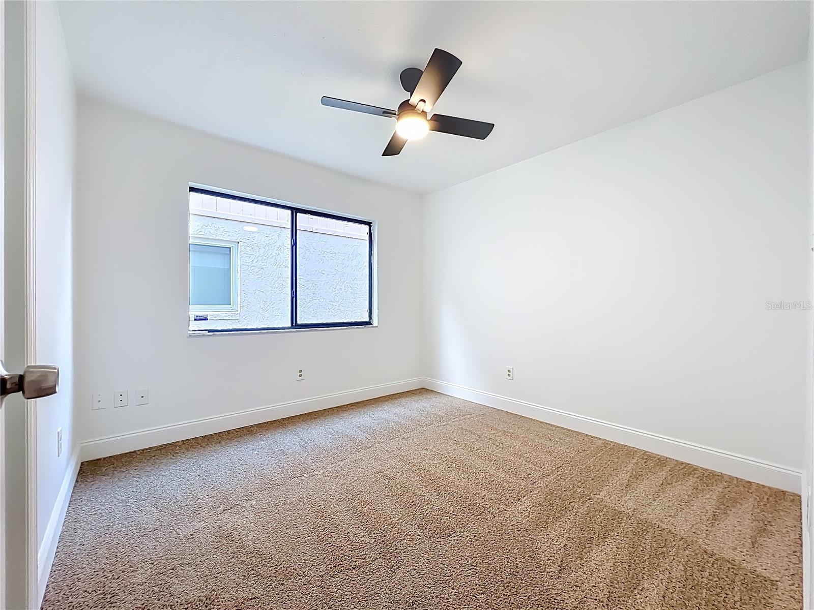 Image 38 of 53 For 637 Starstone Drive