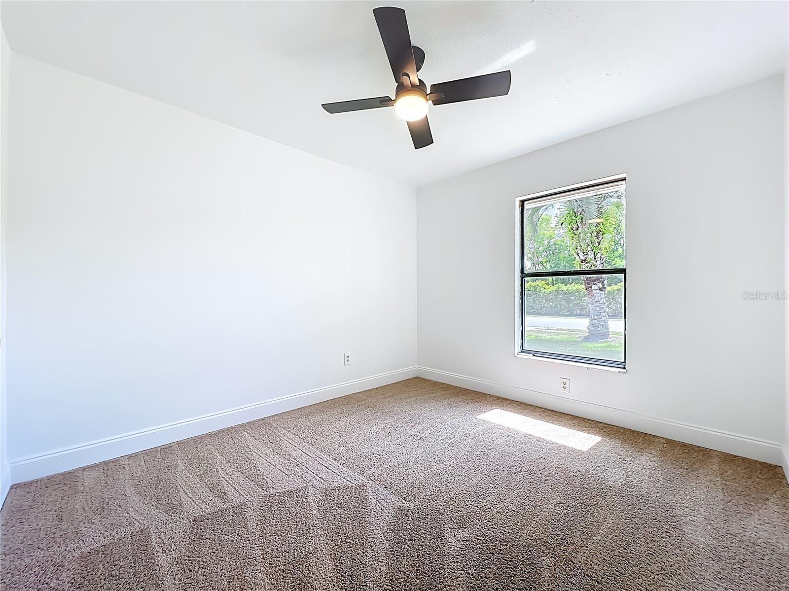 Image 41 of 53 For 637 Starstone Drive